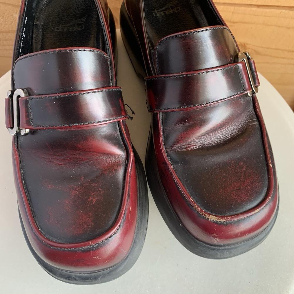Dansko Red And Black Clogs Size 39 Marlene Distressed Nurse Shoes Loafers Chunky - Picture 4 of 7